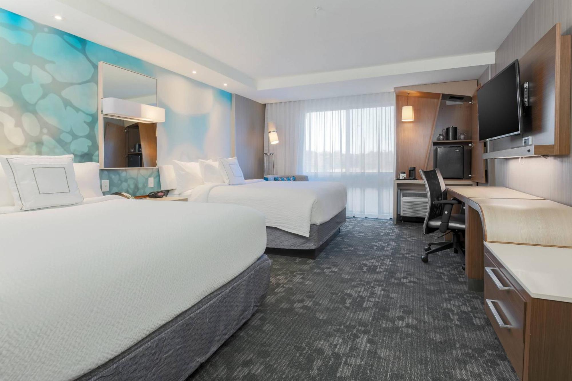 Courtyard By Marriott Dallas Midlothian At Midlothian Conference Center Bagian luar foto