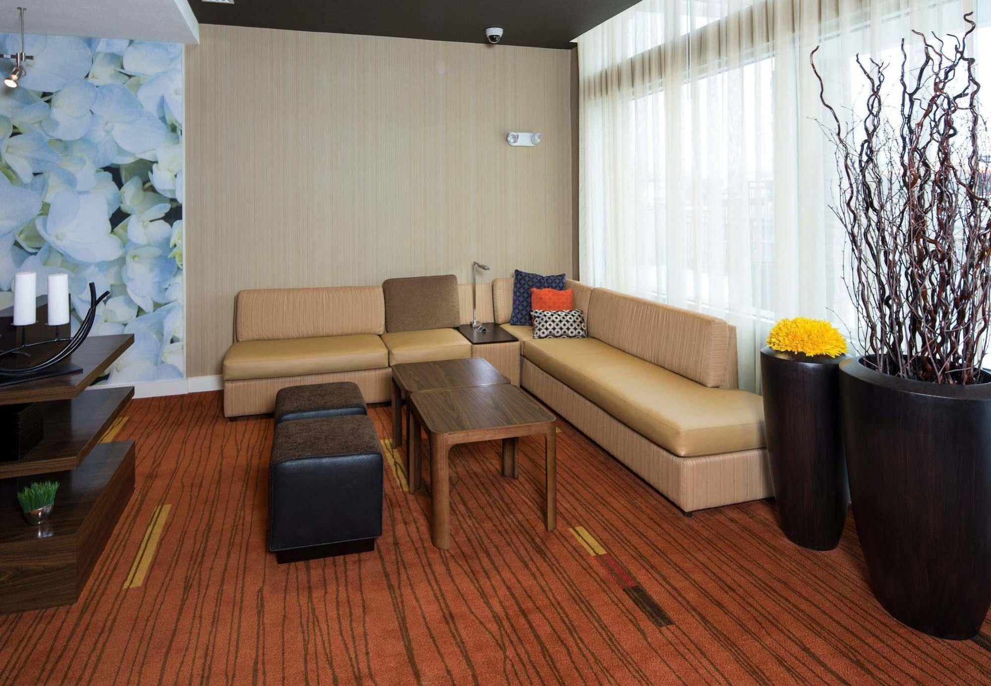 Courtyard By Marriott Dallas Midlothian At Midlothian Conference Center Bagian luar foto