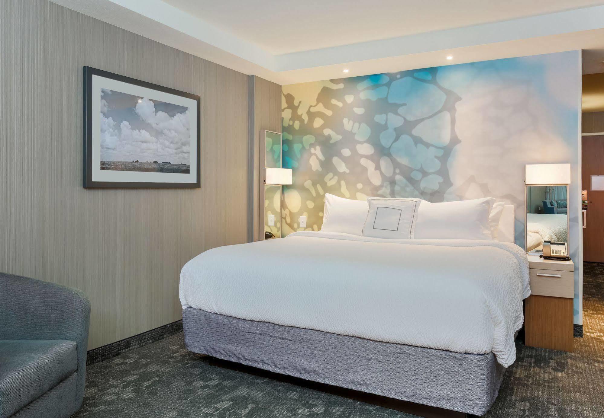 Courtyard By Marriott Dallas Midlothian At Midlothian Conference Center Bagian luar foto