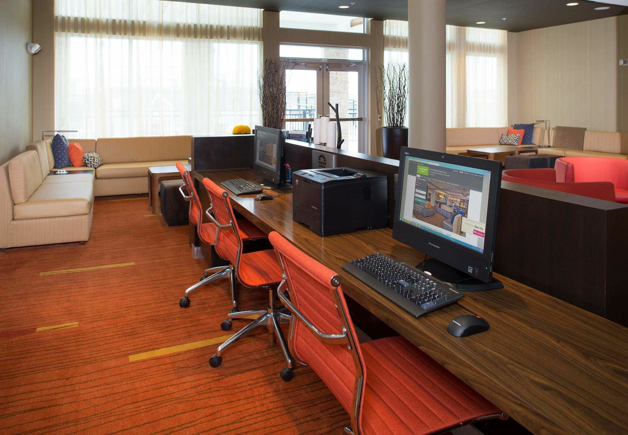 Courtyard By Marriott Dallas Midlothian At Midlothian Conference Center Bagian luar foto